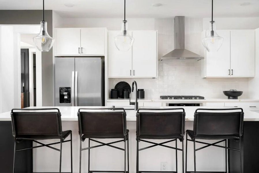 MODEL HOME images may NOT be consistent with the finished product.