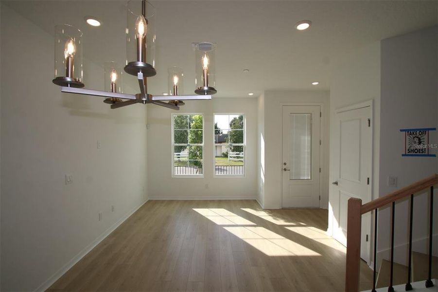 Spacious, unfurnished interior of a new home in , Orlando (Image 18).