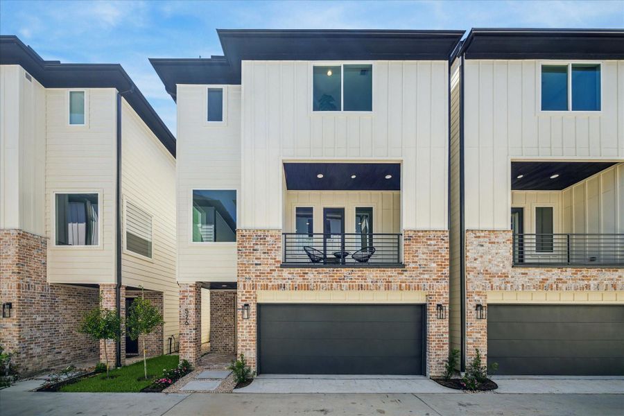 Image 16 of a home in .