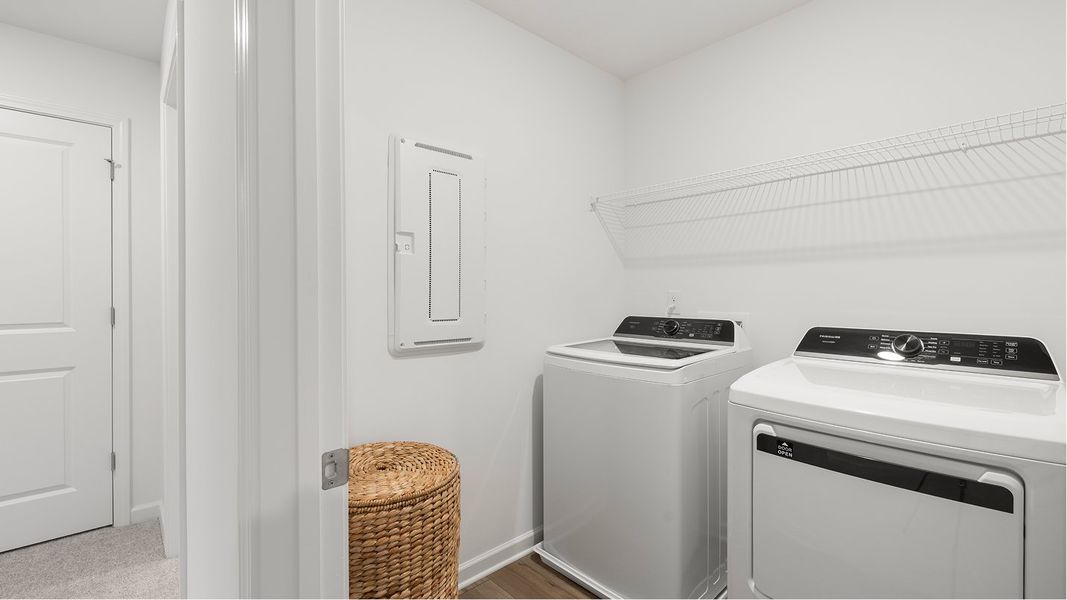 7653 Portland Laundry F2 Base2 081225