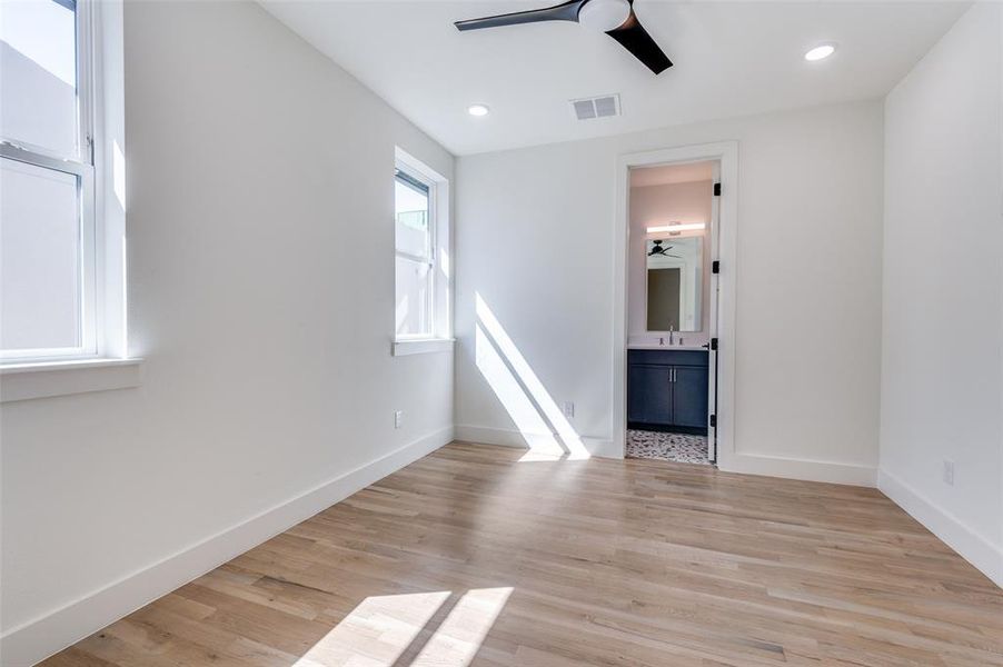 Spacious, unfurnished interior of a new home in , Dallas (Image 18). Spacious, unfurnished interior of a new home in , Dallas (Image 18).