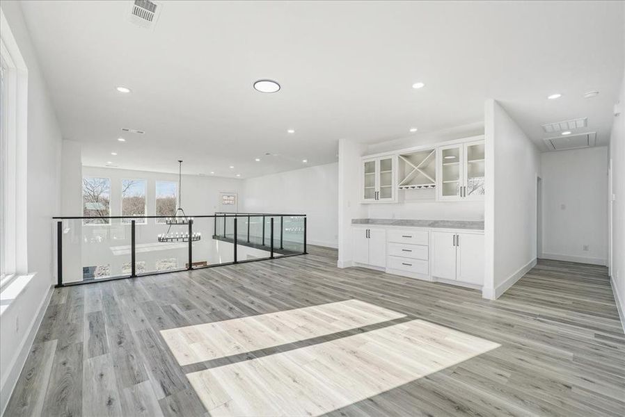 Spacious, unfurnished interior of a new home in , Dallas (Image 28). Spacious, unfurnished interior of a new home in , Dallas (Image 28).