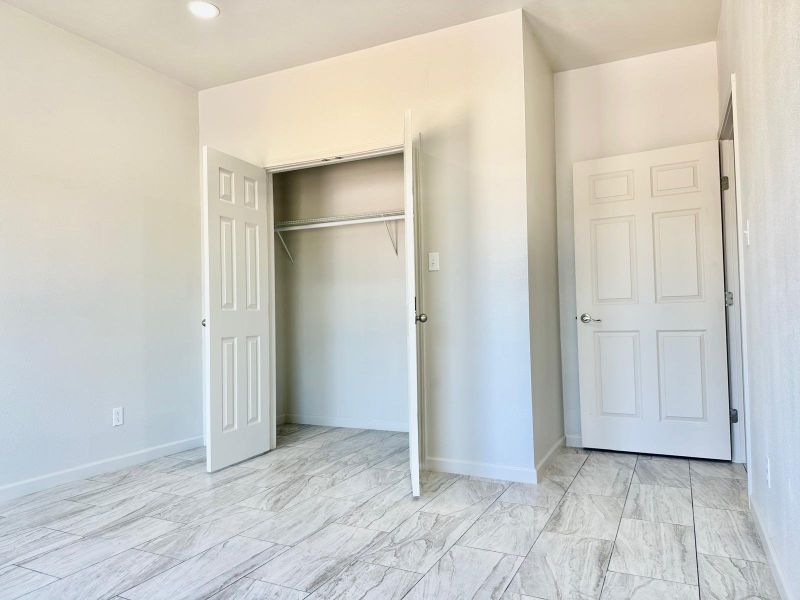 Spacious, unfurnished interior of a new home in , Cleveland (Image 12).