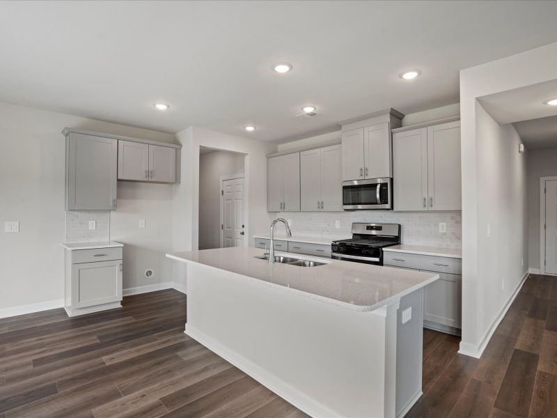 Welcome to 633 Orsman Trail