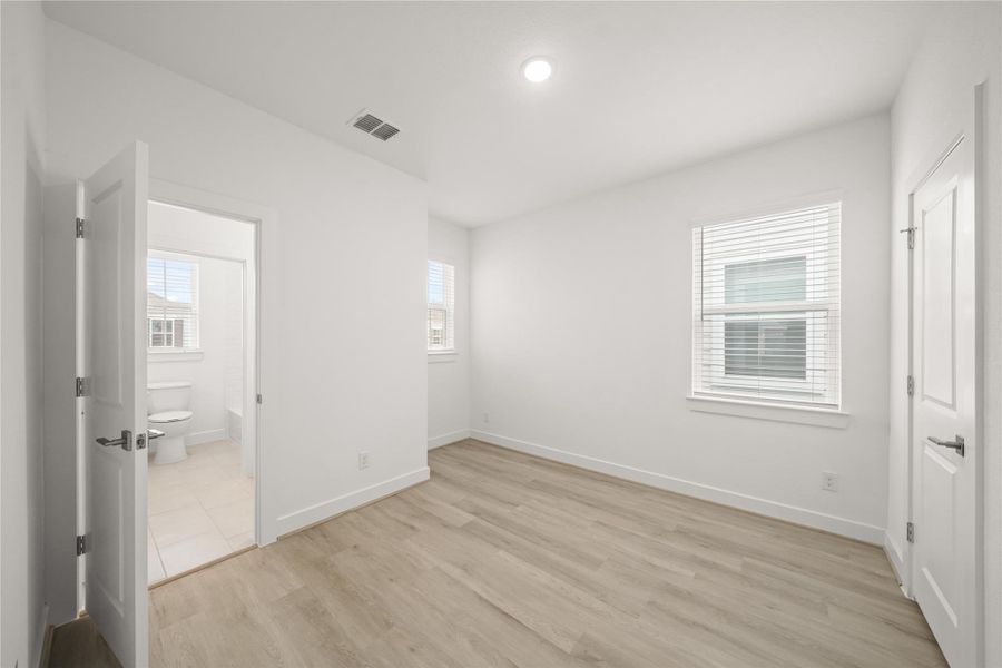 Bedroom 3 (*Photo not of actual home and used for illustration purposes only.)