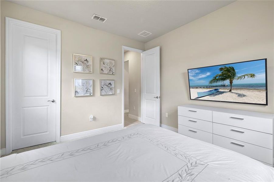 Furnished interior view inside a new home in , Minneola (Image 32).