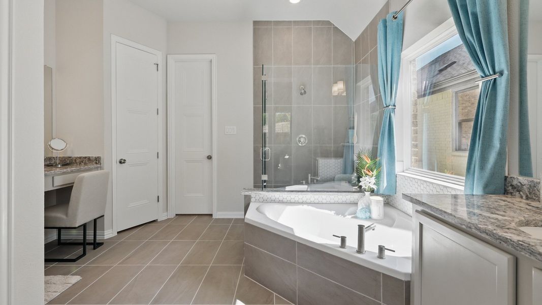 Representative furnished interior of a home built from the Rosewood by Brightland Homes in Green Oaks Preserve, Arlington (Image 14).
