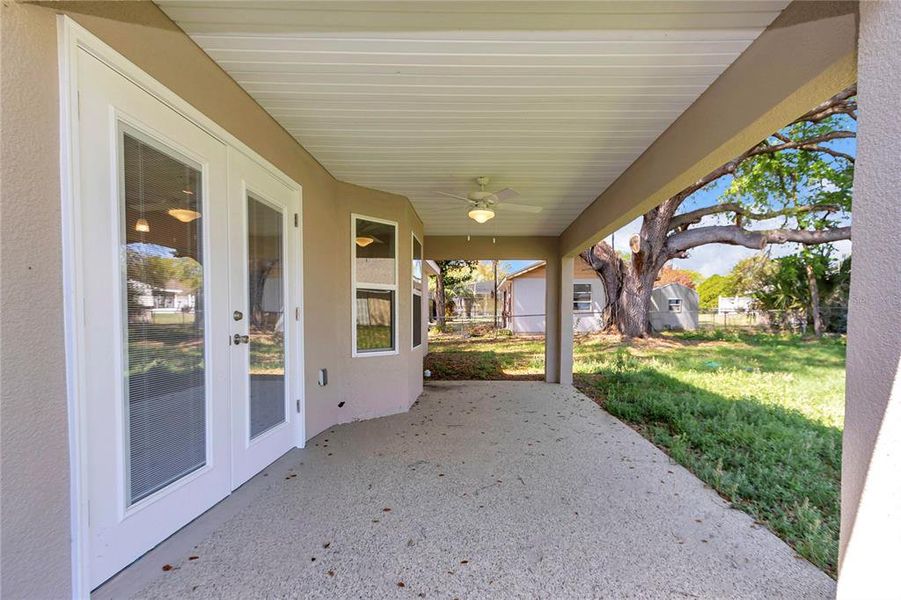 Exterior details and patio area of a home in , Summerfield (Image 4).