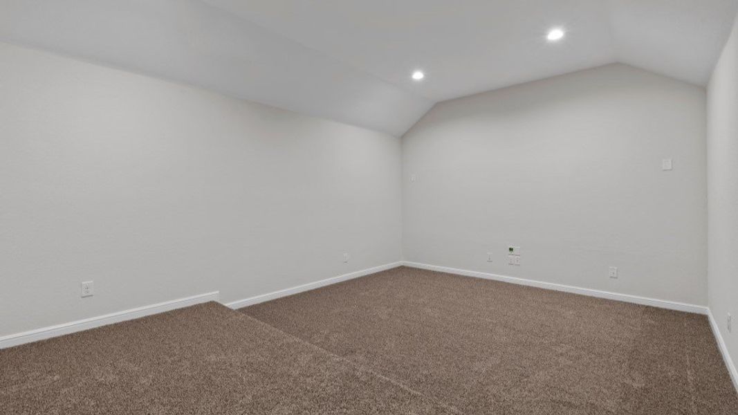 Representative unfurnished interior of a home built from the Valley Spring by D.R. Horton in Eden Ranch, Arlington (Image 36).