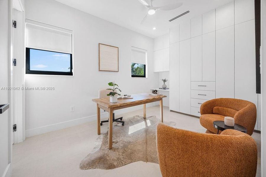 Furnished interior view inside a new home in , Fort Lauderdale (Image 48).