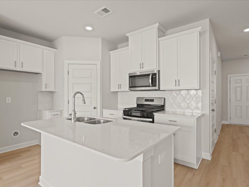 Welcome to the Topaz floorplan at Valentine Townes.