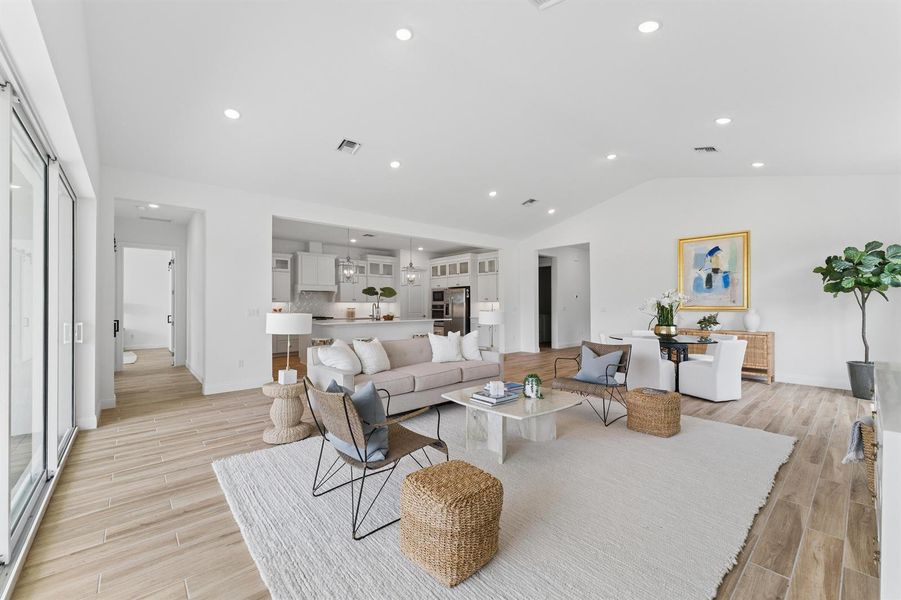 Kitchen, Dining Area & Great Room