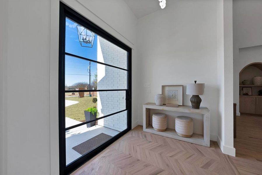 Corridor with baseboards