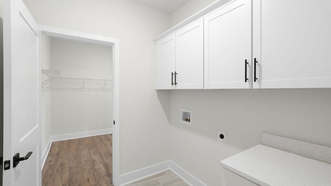 Spacious, unfurnished interior of a new home in Adams Glen, Greenville (Image 36).