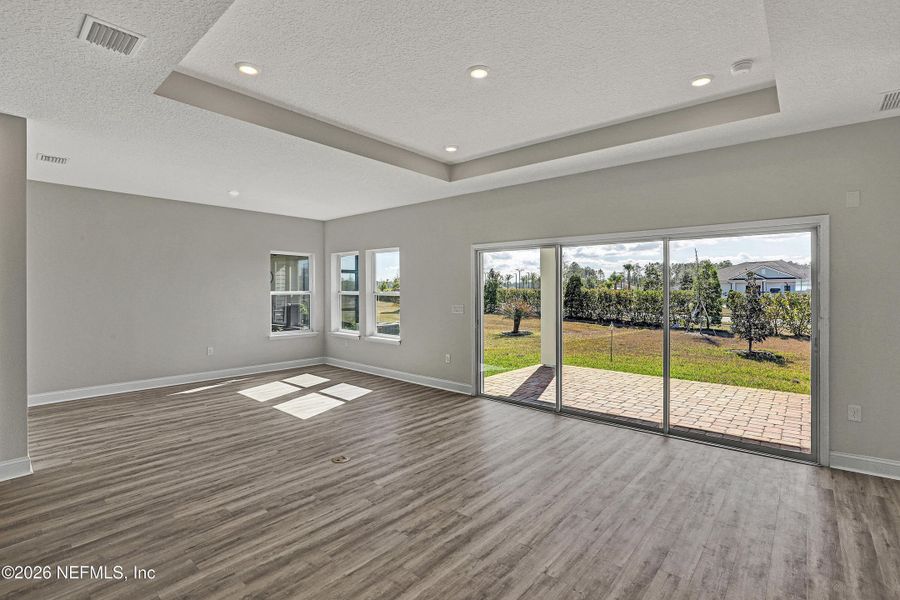 Spacious, unfurnished interior of a new home in , Palm Coast (Image 14).