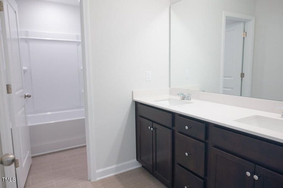 Furnished interior view inside a new home in Gregory Village, Lillington (Image 94).