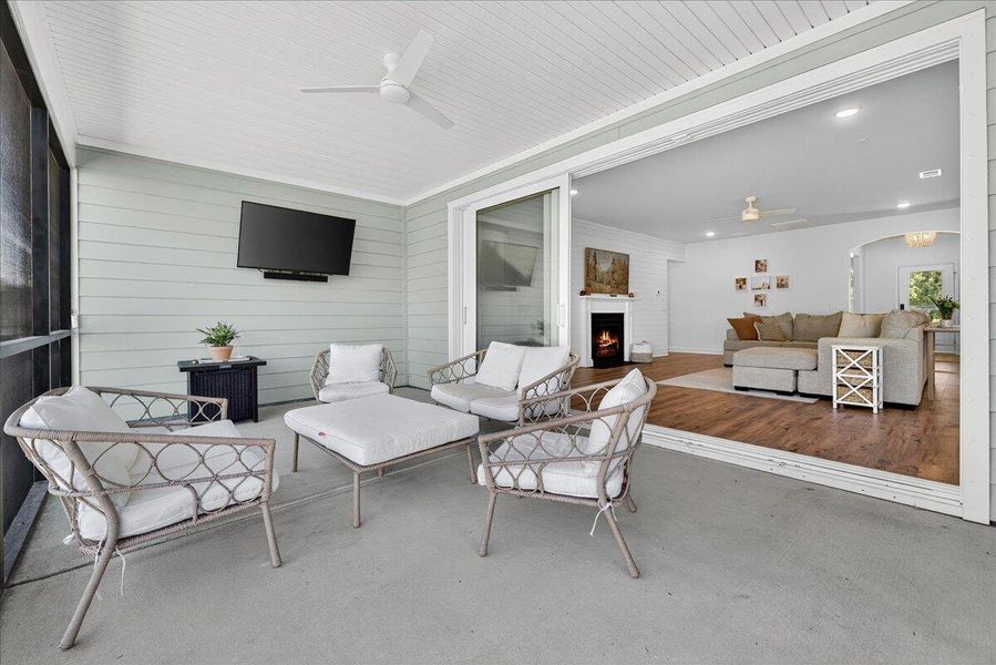 Furnished interior view inside a new home in , Johns Island (Image 4). Furnished interior view inside a new home in , Johns Island (Image 4).