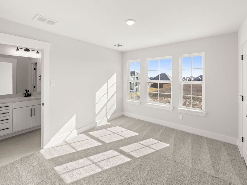 Spacious, unfurnished interior of a new home in Waverly Estates, Josephine (Image 24).