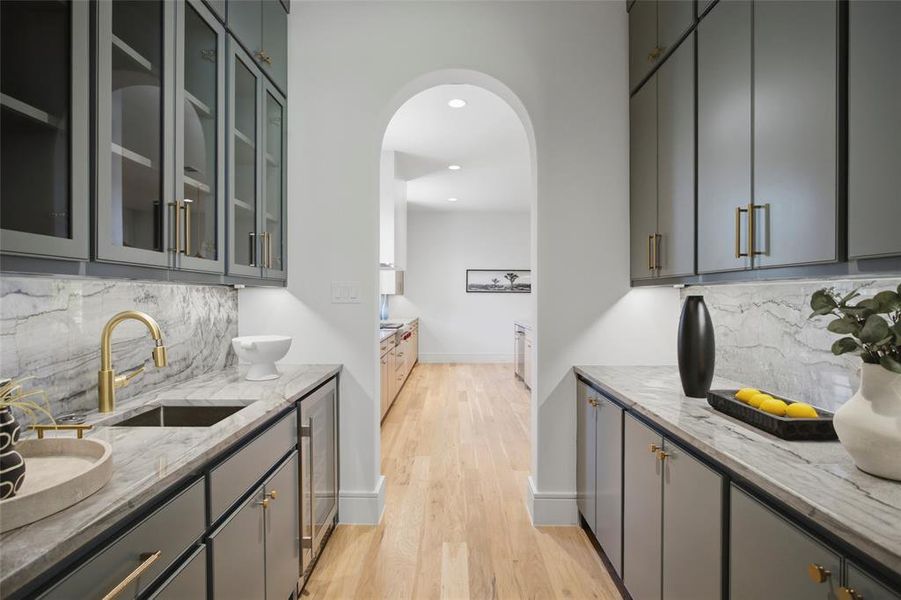 Furnished interior view inside a new home in , Dallas (Image 18).