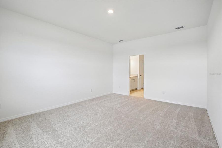 Spacious, unfurnished interior of a new home in Coasterra, Palmetto (Image 23). Spacious, unfurnished interior of a new home in Coasterra, Palmetto (Image 23).