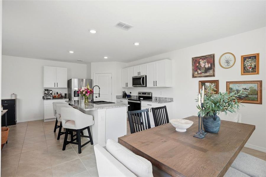 Furnished interior view inside a new home in , Wesley Chapel (Image 18).