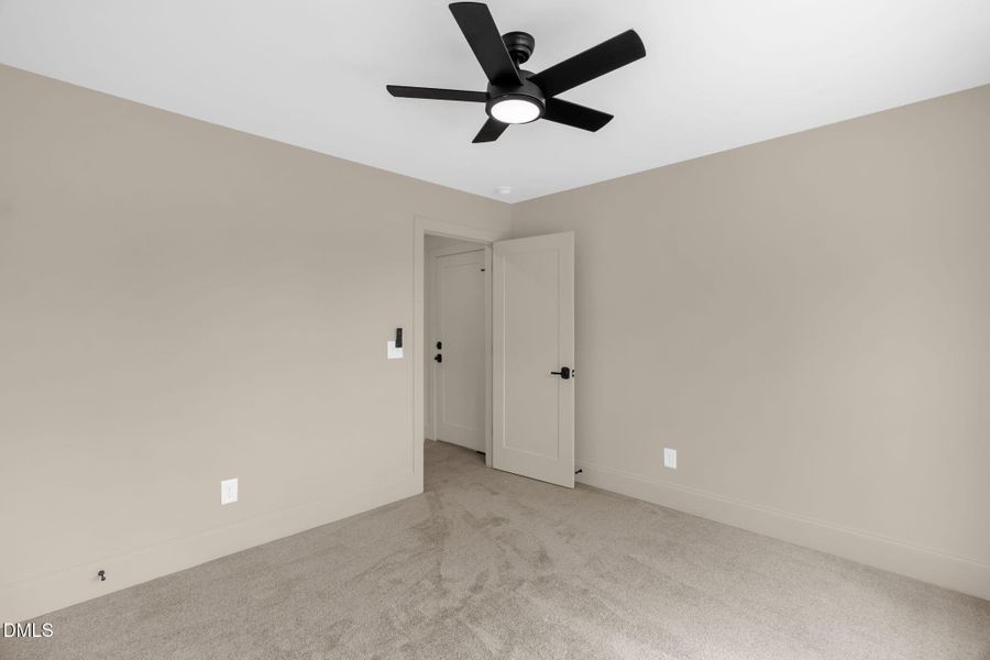 34-web-or-mls-8810 Rudy Dr-33