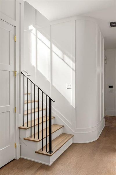 Spacious, unfurnished interior of a new home in , Chattahoochee Hills (Image 26). Spacious, unfurnished interior of a new home in , Chattahoochee Hills (Image 26).
