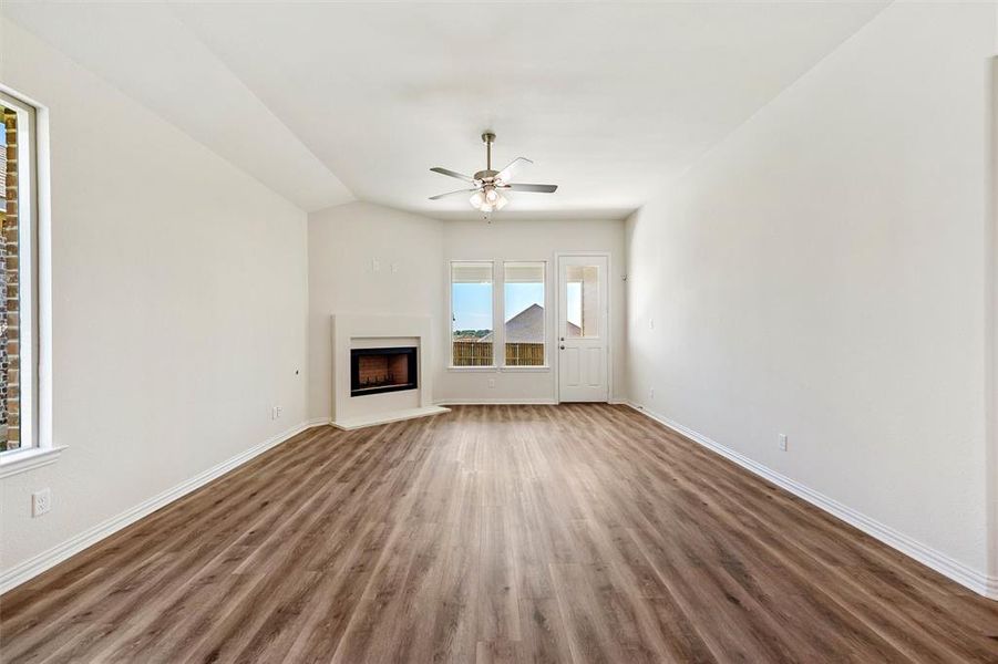 Spacious, unfurnished interior of a new home in Liberty Pointe, Gainesville (Image 20). Spacious, unfurnished interior of a new home in Liberty Pointe, Gainesville (Image 20).