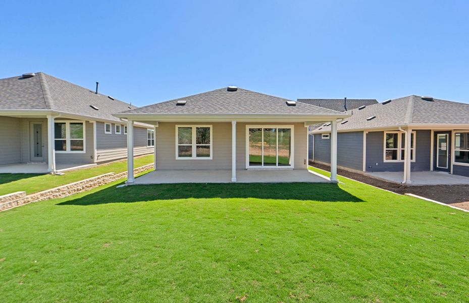 Exterior details and patio area of a home in Sun City Texas, Georgetown (Image 4).