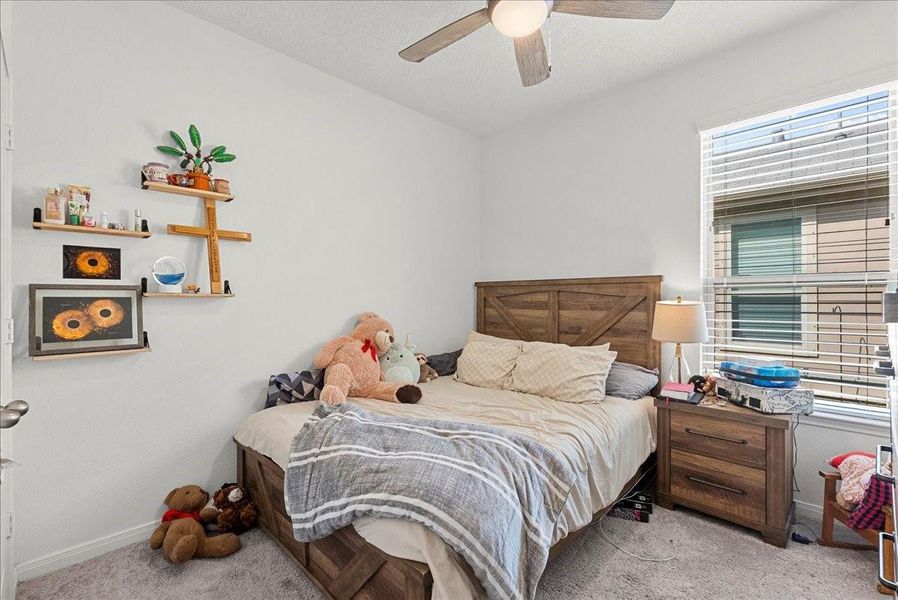 Furnished interior view inside a new home in , Alvin (Image 14).