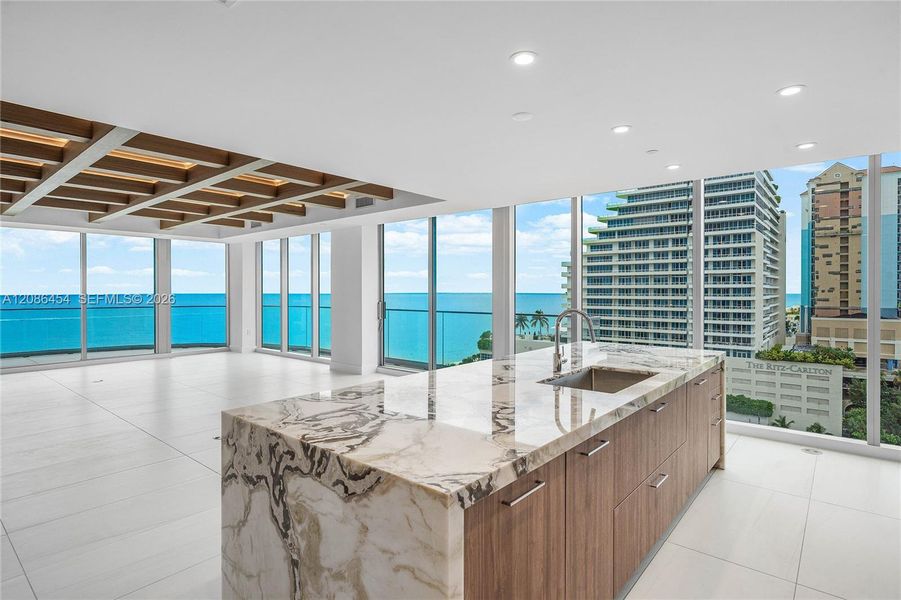 Condo located in Fort Lauderdale, FL showcasing its design and architecture (Image 25).