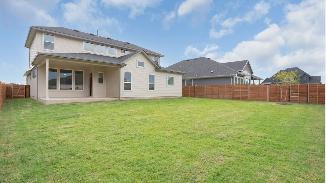 Exterior details and patio area of a home in Broken Oak, Georgetown (Image 4).