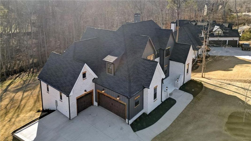 Image 71 of a home in .