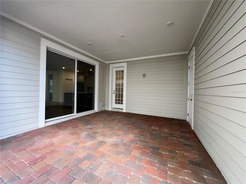 Exterior details and patio area of a home in Celebration, Celebration (Image 4).
