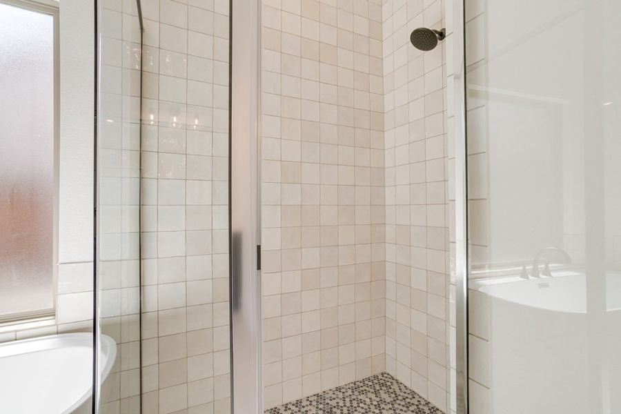 Representative furnished interior of a home built from the Longview by Graham Hart Home Builder in Bear Ridge, Burleson (Image 11).