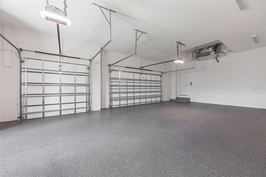 Spacious, unfurnished interior of a new home in , Tarpon Springs (Image 66). Spacious, unfurnished interior of a new home in , Tarpon Springs (Image 66).