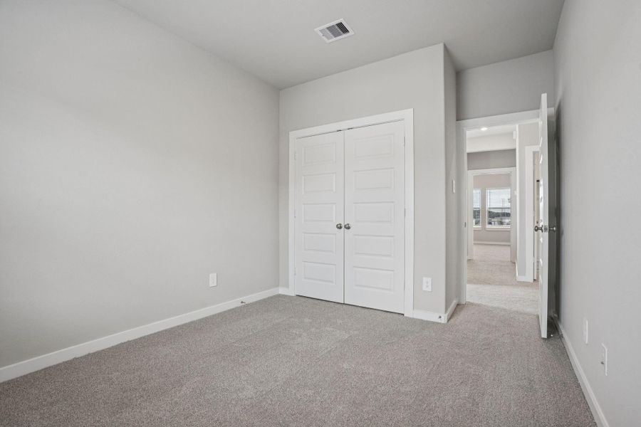 Spacious, unfurnished interior of a new home in Kemah Crossing - City Series, Kemah (Image 31). Spacious, unfurnished interior of a new home in Kemah Crossing - City Series, Kemah (Image 31).