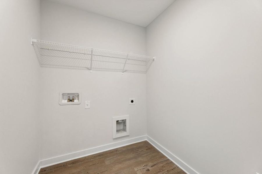 Spacious, unfurnished interior of a new home in Reserve at Gum Springs, Jefferson (Image 16).