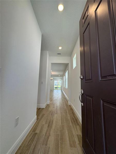 Spacious, unfurnished interior of a new home in Hills of Minneola, Minneola (Image 9). Spacious, unfurnished interior of a new home in Hills of Minneola, Minneola (Image 9).