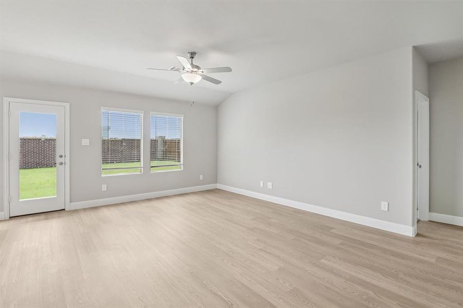 Photo is not of the actual home, but is an inspirational photo of builder’s model home and may depict options, furnishings, and/or decorator features that are not included. Photo is not of the actual home, but is an inspirational photo of builder’s model home and may depict options, furnishings, and/or decorator features that are not included.