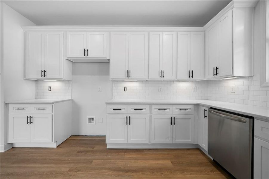 Furnished interior view inside a new home in , Dallas (Image 11).