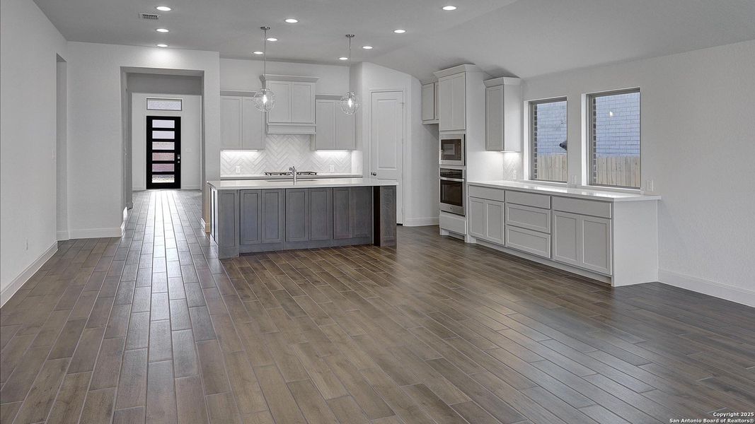 Image 39 of a home in Kallison Ranch 50'.