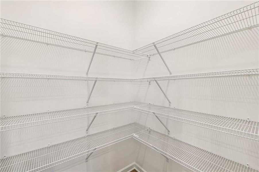 Spacious, unfurnished interior of a new home in Eastlyn Crossing, Flowery Branch (Image 19).