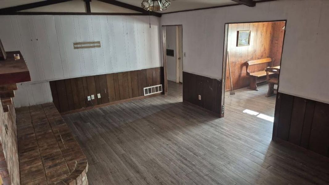 Spacious, unfurnished interior of a new home in , Blossom (Image 8). Spacious, unfurnished interior of a new home in , Blossom (Image 8).