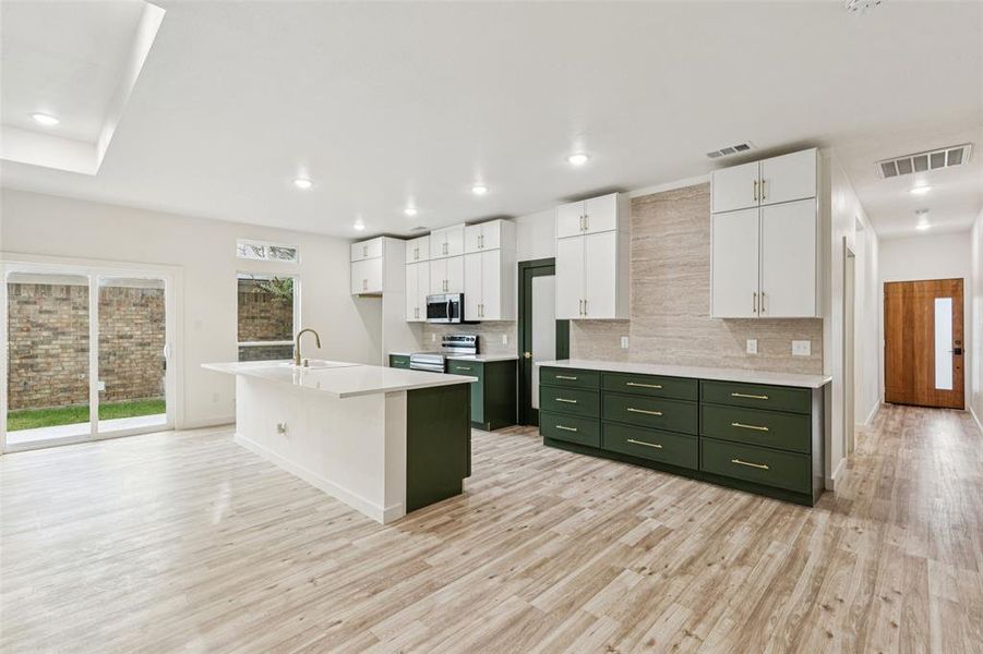 Furnished interior view inside a new home in , Mesquite (Image 10).