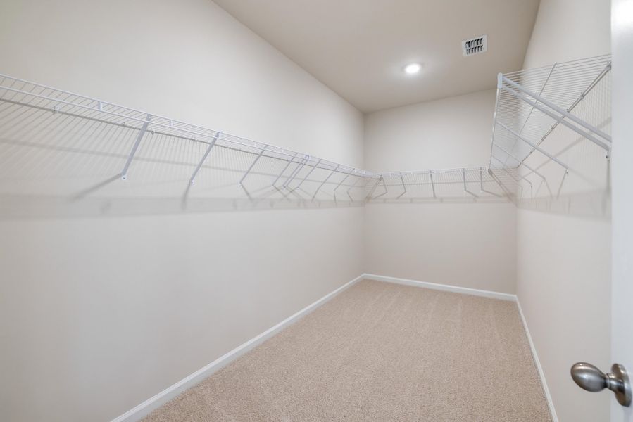 Representative unfurnished interior of a home built from the Ivy by Beazer Homes in The Oaks, Goose Creek (Image 18).