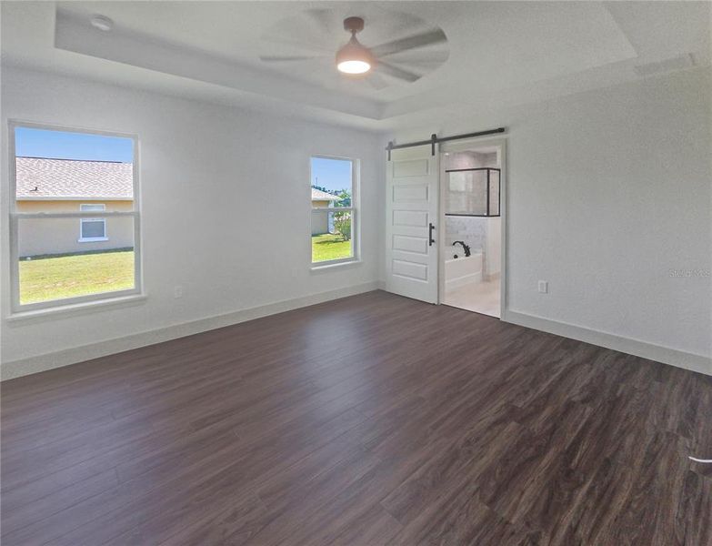 Spacious, unfurnished interior of a new home in , Ocala (Image 57).