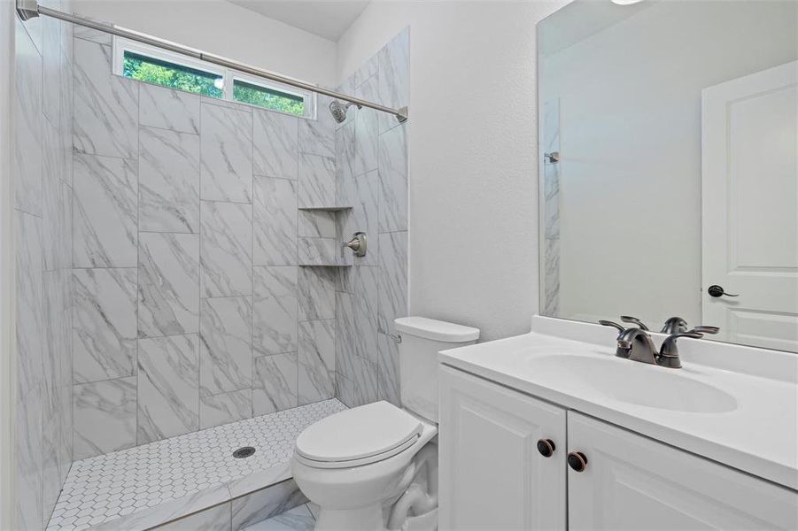 Furnished interior view inside a new home in , Dallas (Image 6).