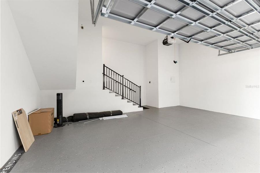 Spacious, unfurnished interior of a new home in , St. Petersburg (Image 19). Spacious, unfurnished interior of a new home in , St. Petersburg (Image 19).
