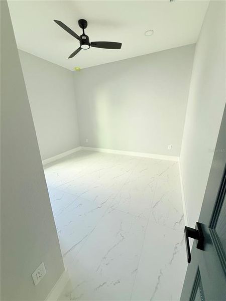 Spacious, unfurnished interior of a new home in , St. Petersburg (Image 20).